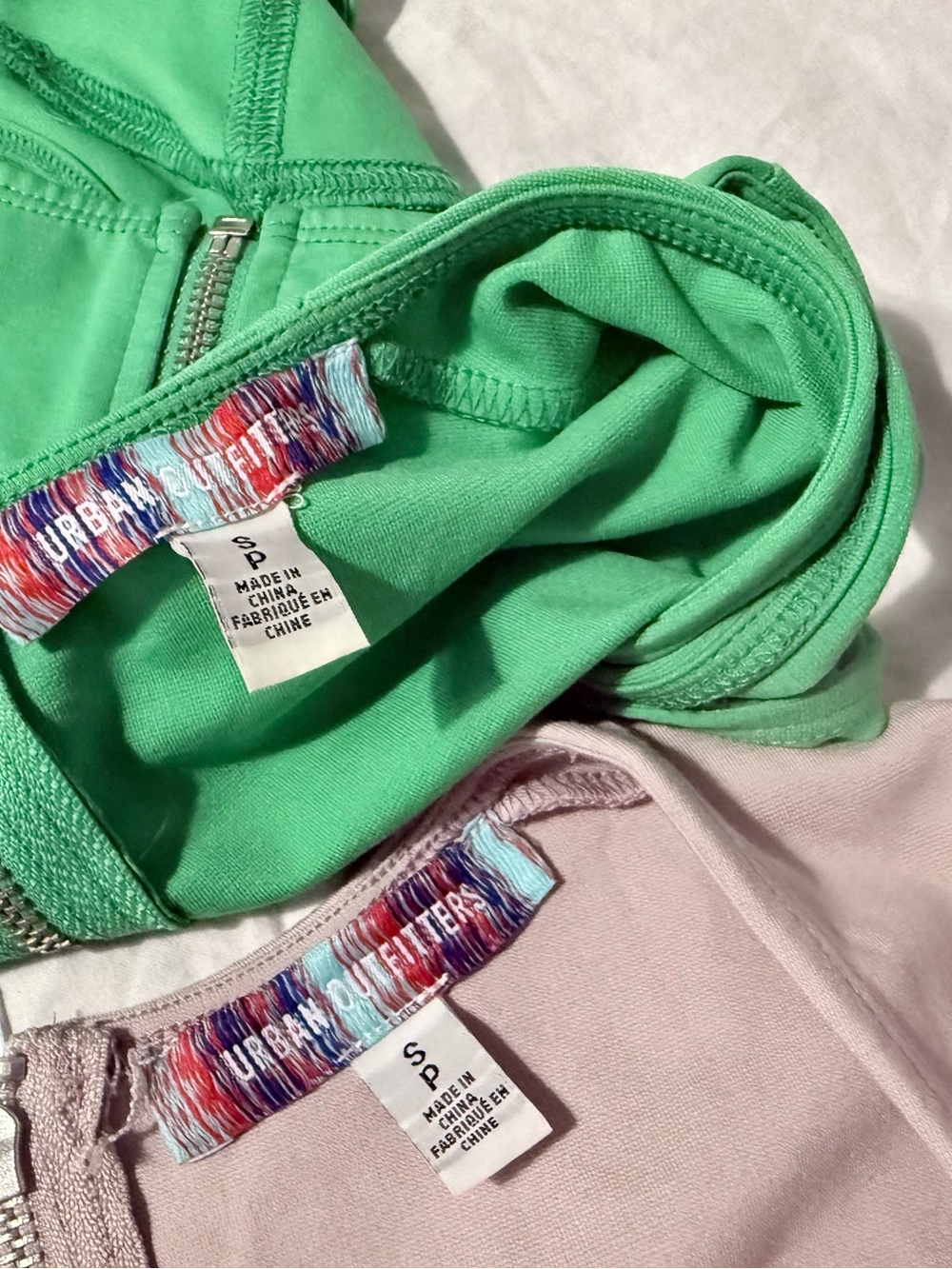 ✨Urban Outfitters Peekaboo Back Tops✨ - Picture 3 of 4